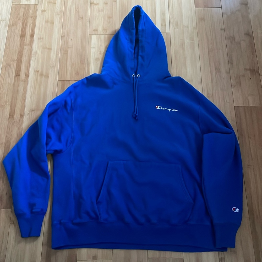 Large blue champion hoodie